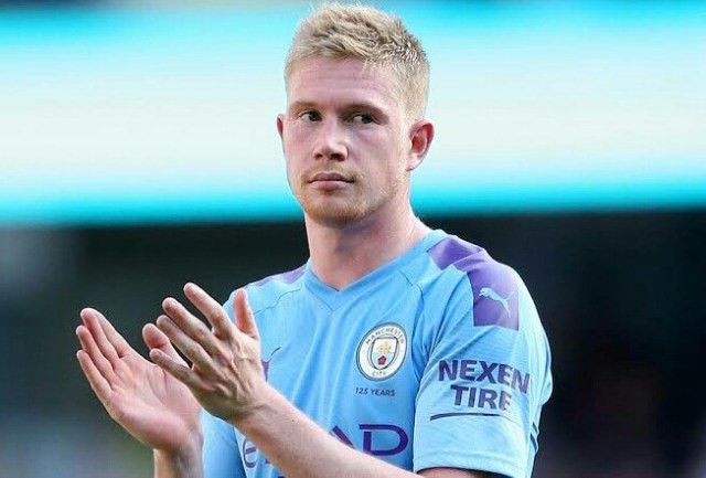 一家中餐馆在哈兰德光顾后推出同名套餐，包含烧鸭、叉烧及脆皮烧肉（哈兰德造访后，中餐馆上新同名套餐，主打烧鸭、叉烧和脆皮烧肉）