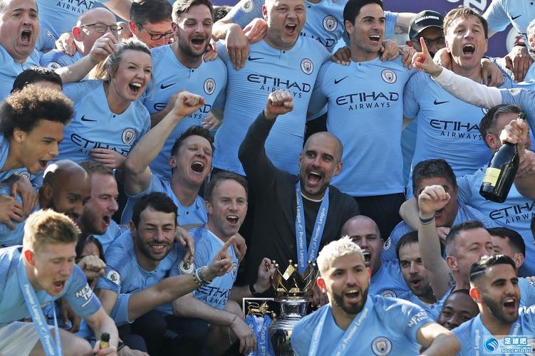 2025／26赛季英超：家中惊变！帕尔默脚趾撞伤缺阵三场（2025／26赛季英超：主场突发变故！帕尔默脚趾受伤将缺席三场）