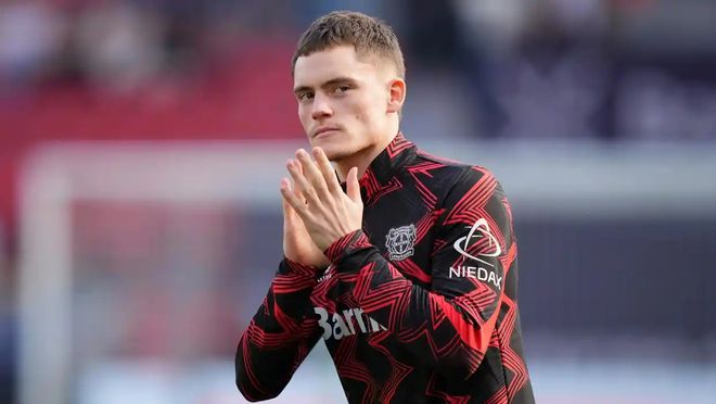 球队中场拦截成功率联盟领先（球队中场拦截成功率高居联盟第一）