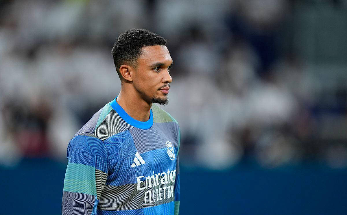 两粒禁区外欧冠进球被拿来与皮耶罗比较，福登：我很荣幸（欧冠两记禁区外破门被拿来与皮耶罗相提并论，福登：深感荣幸）