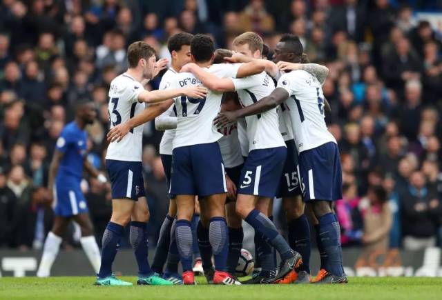 记者：不清楚利物浦是否会提高报价，但斯洛特渴望得到伊萨克（记者：利物浦是否加价仍未知，斯洛特盼引进伊萨克）